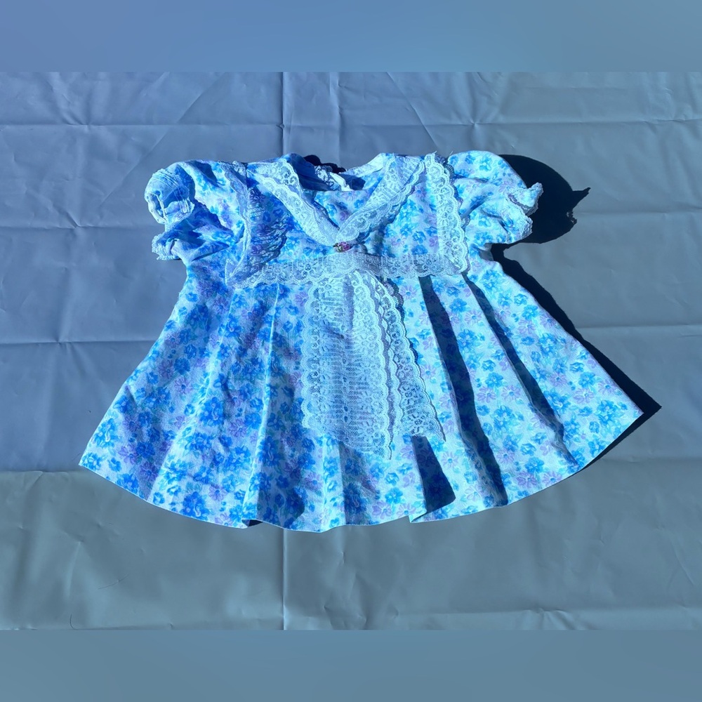California Talk Vintage Baby’s Floral Easter Dress Est Sz 3-6 month Blue Purple